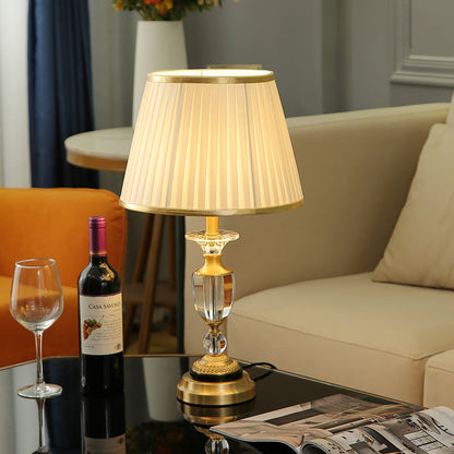 All-copper luxury crystal desk lamp inbine