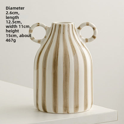 ceramic vase inbine