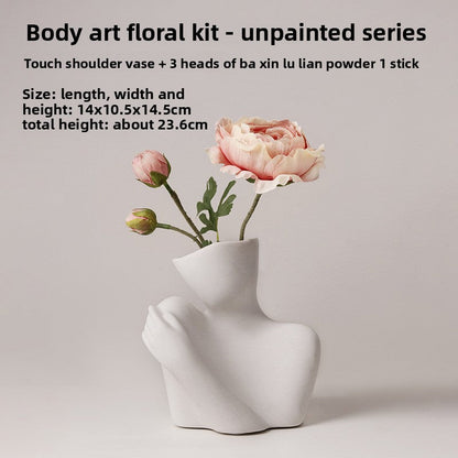 Luxury Minimalist Ceramic Vase inbine