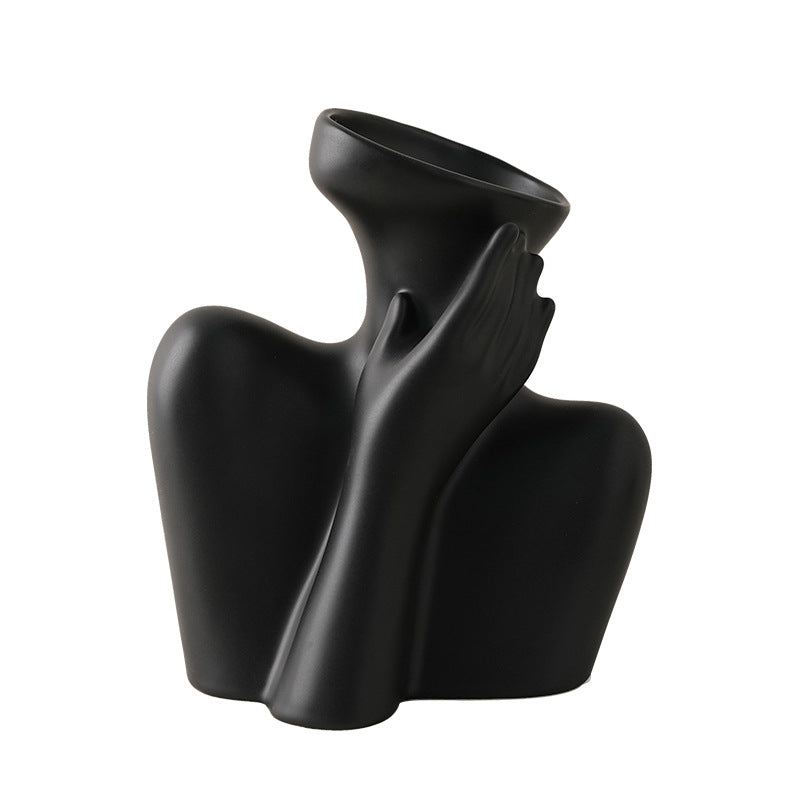 Luxury Minimalist Ceramic Vase inbine