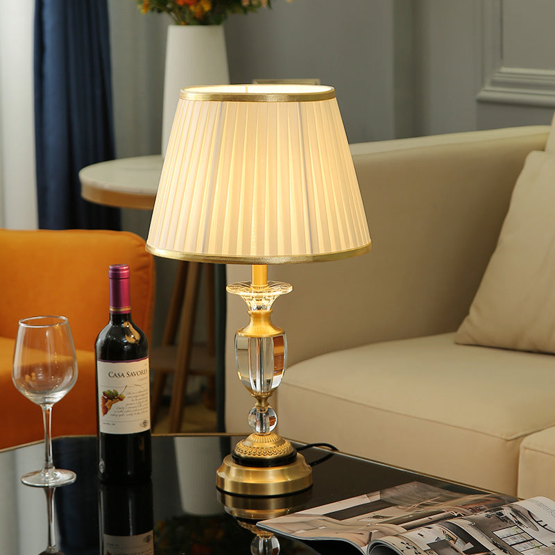 All-copper luxury crystal desk lamp inbine