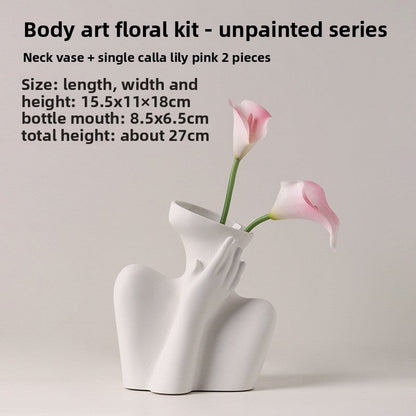 Luxury Minimalist Ceramic Vase inbine