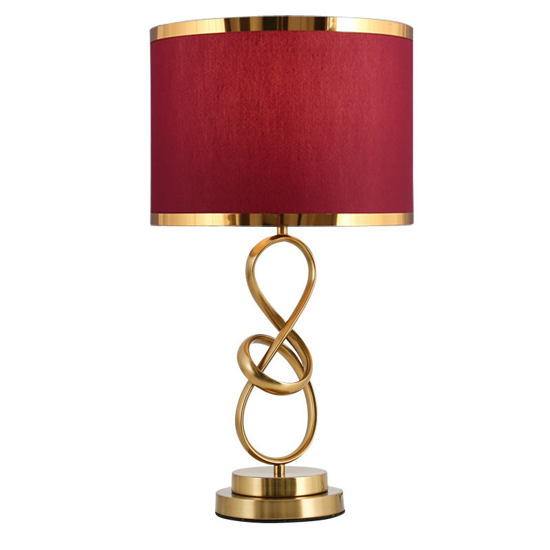 Postmodern light luxury table lamp inbine